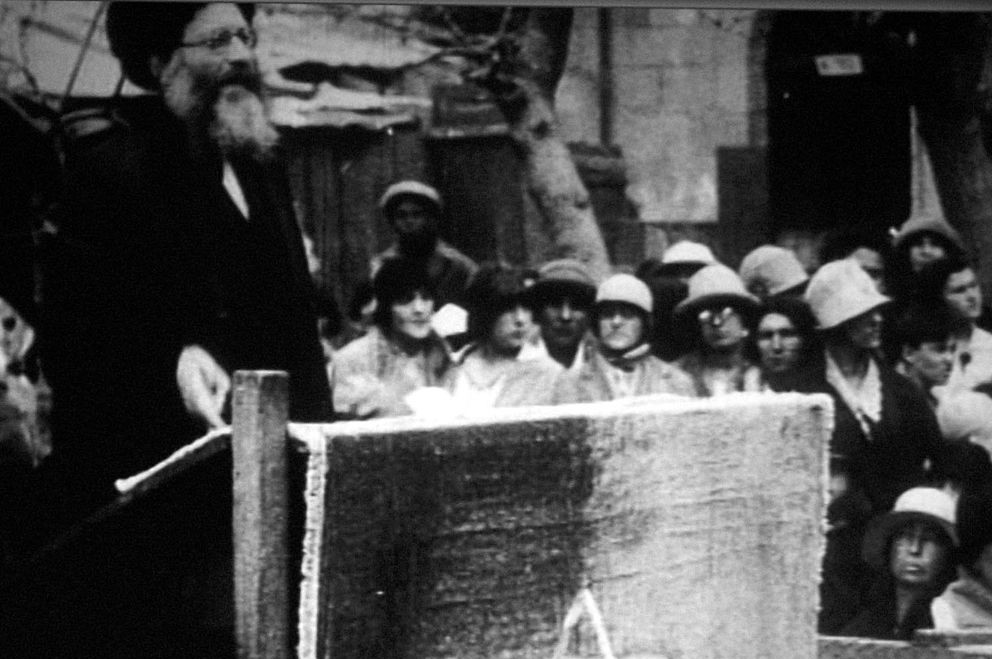 Rav Kook: Mystic In A Time Of Revolution